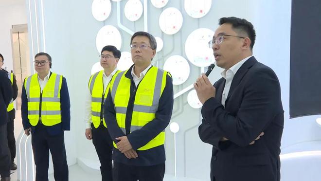 从一次市委书记赴企“敲门招商”，看长三角经济新动能转换