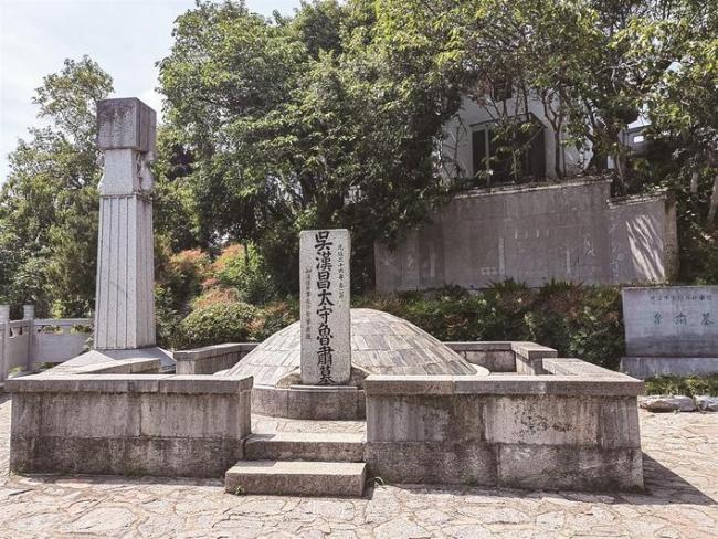揭秘龟山摩崖碑刻  城市文化探索者带你深度游武汉