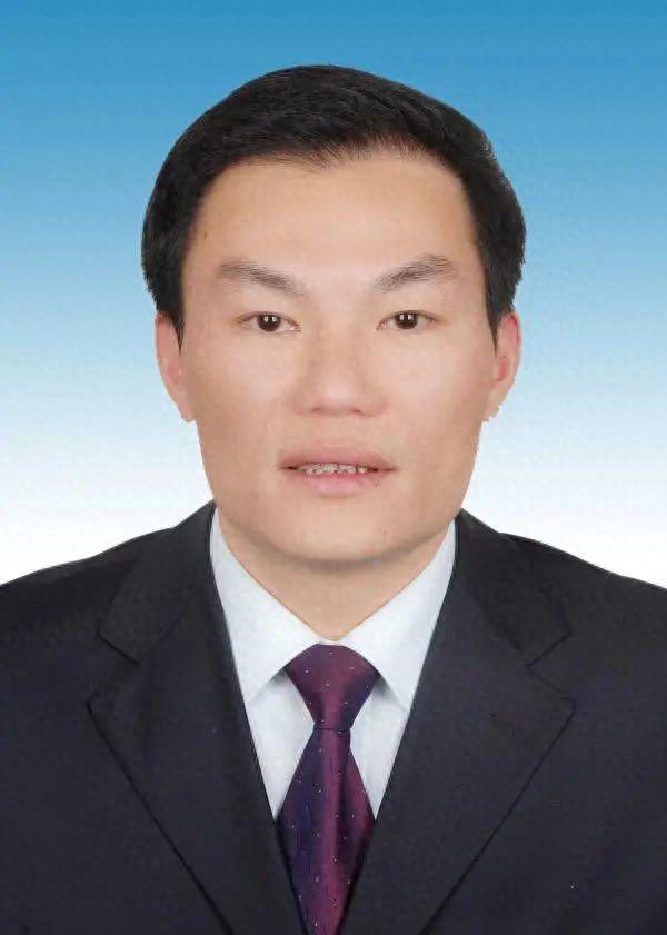福建省委决定，3名干部履新