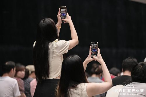 10个项目集中签约，产业链招商对接活动成功举办