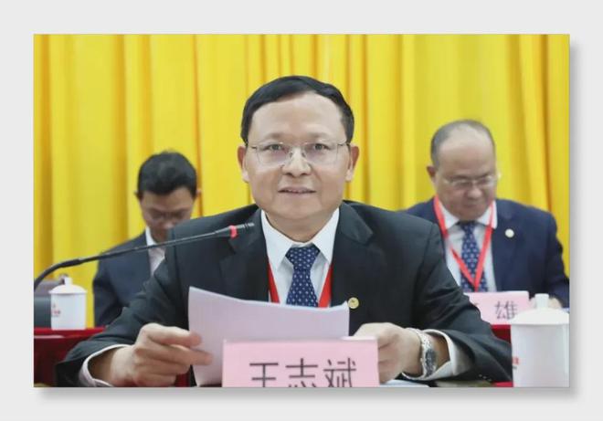 珠江啤酒新掌门的“三把火”该怎么烧？