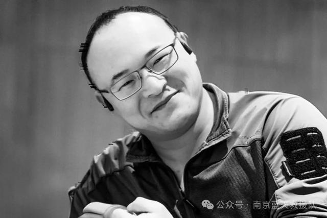 南京蓝天救援队创始人孙建伟因病去世，年仅38岁