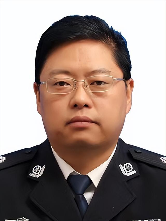 5位干部任厅级新职