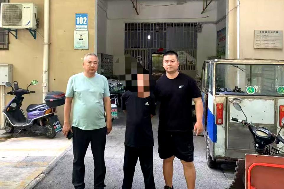 男子沿街推门盗窃多次得手，7天后落网