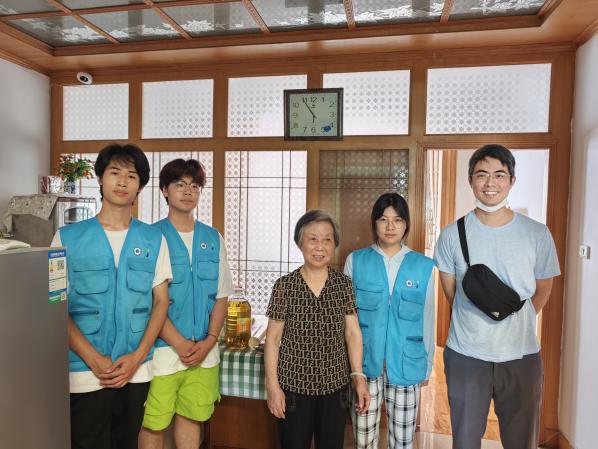 黄鹤楼街道读书社区开展  “银发求知润夕阳·邻里温情享健康”惠民项目