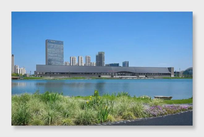 不堆符号不炫技，成都世运会开幕式凭什么“缤纷”出圈？
