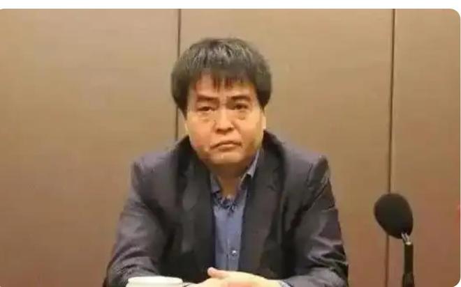 “靠烟吃烟”张天峰被开除党籍