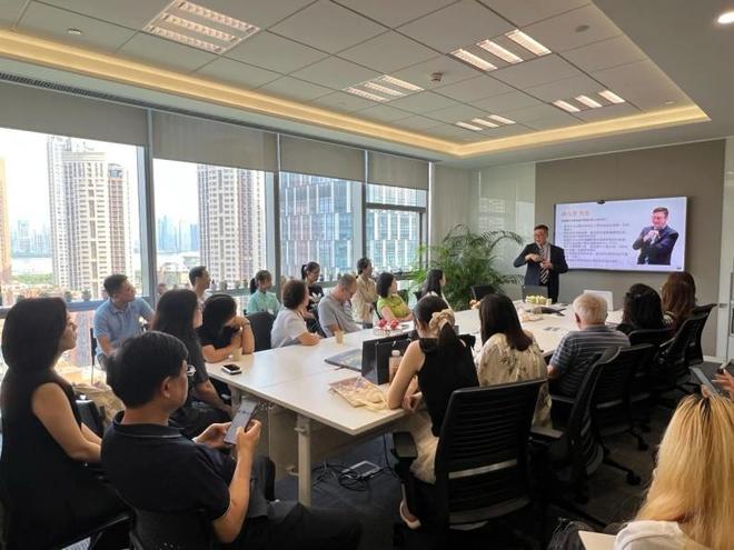 港澳留学新路径解密：香港专家武汉开讲