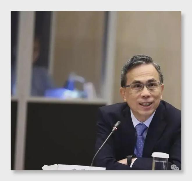 李嘉诚长子李泽钜未连任：香港用"顾问团密码"写下发展新答案